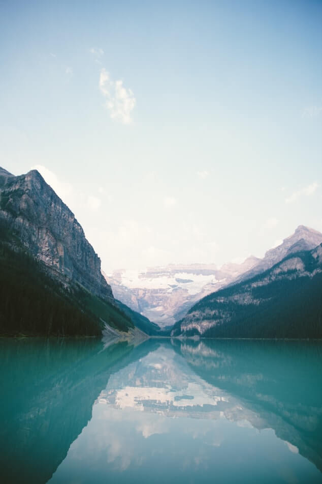 Agua cristalina del Lago Louise